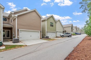 1213 Treetop Meadow Ln, Wake Forest, NC 27587
