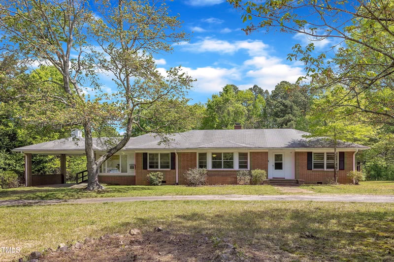 1213 Walnut St, Cary, NC 27511