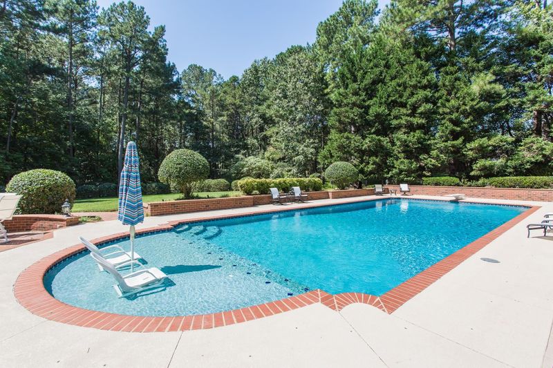12137 Lockhart Ln, Raleigh, NC 27614