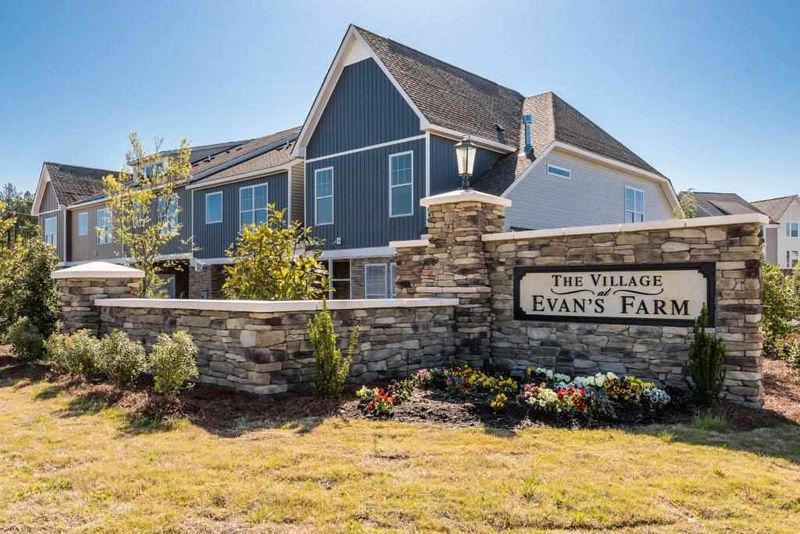1214 Alston Forest Dr, Cary, NC 27519