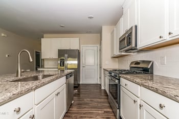 1214 Alston Ridge Ct, Cary, NC 27519