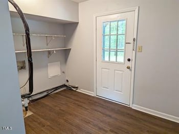 1214 Cedar Creek Dr, Cary, NC 27513