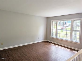 1214 Cedar Creek Dr, Cary, NC 27513