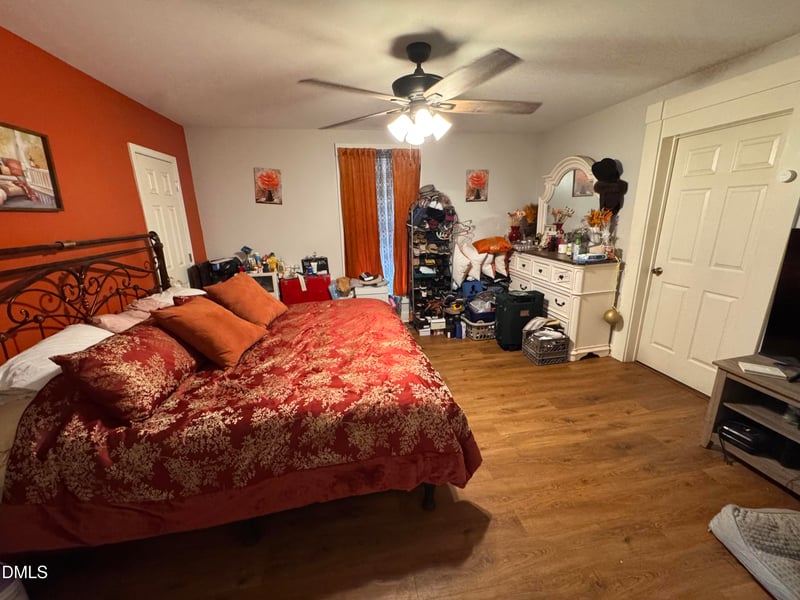 1214 Eva St, Durham, NC 27703