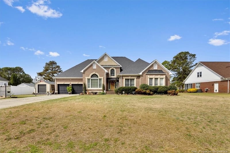 1214 Four Wood Dr, Fayetteville, NC 28312