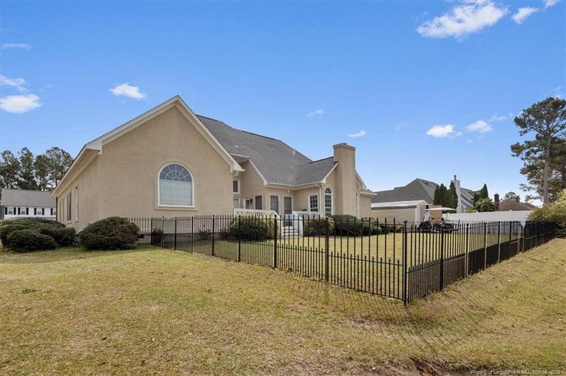 1214 Four Wood Dr, Fayetteville, NC 28312