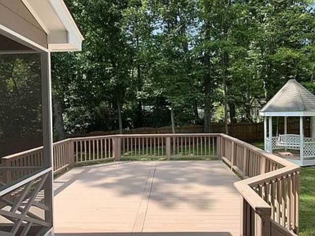 1214 Haddington Dr, Cary, NC 27511