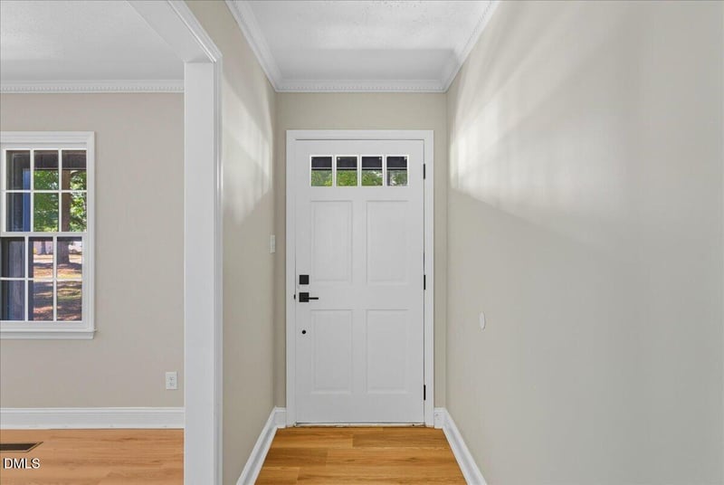 1214 Oak Dr, Durham, NC 27712