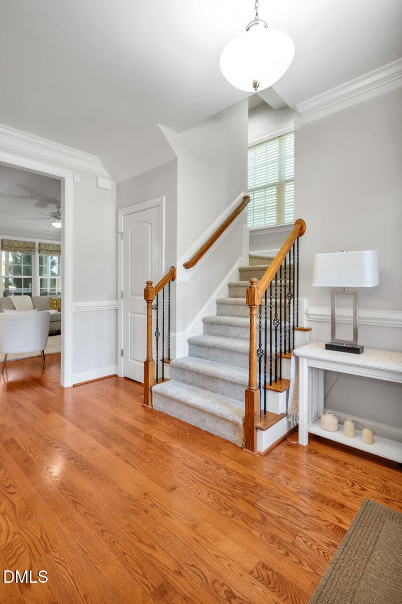 1214 Sand Pine Dr, Cary, NC 27519