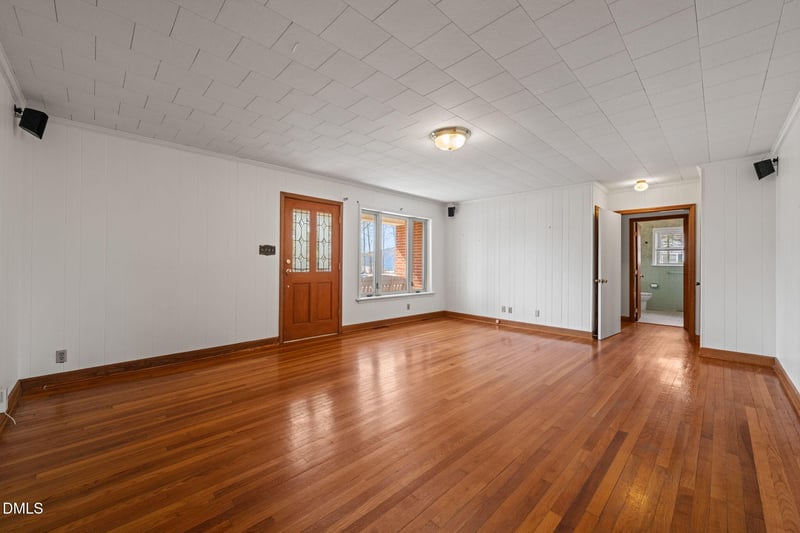 1214 U S Highway 70a, Hillsborough, NC 27278