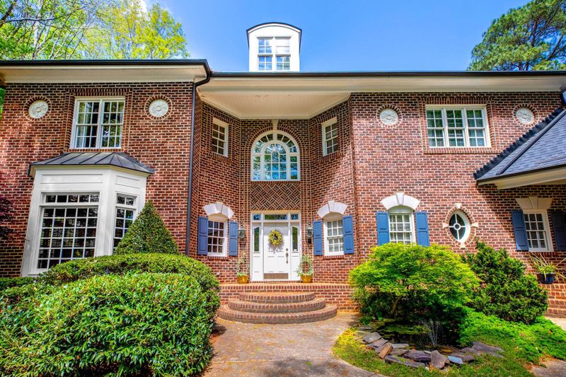 12148 Lockhart Ln, Raleigh, NC 27614