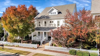 1215 Bluff Oak Dr, Cary, NC 27519