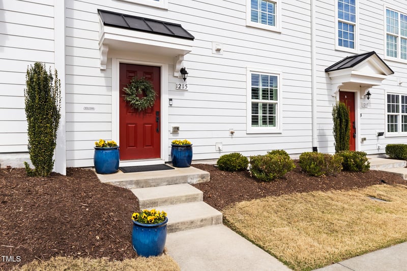 1215 Bradburn Dr, Durham, NC 27713