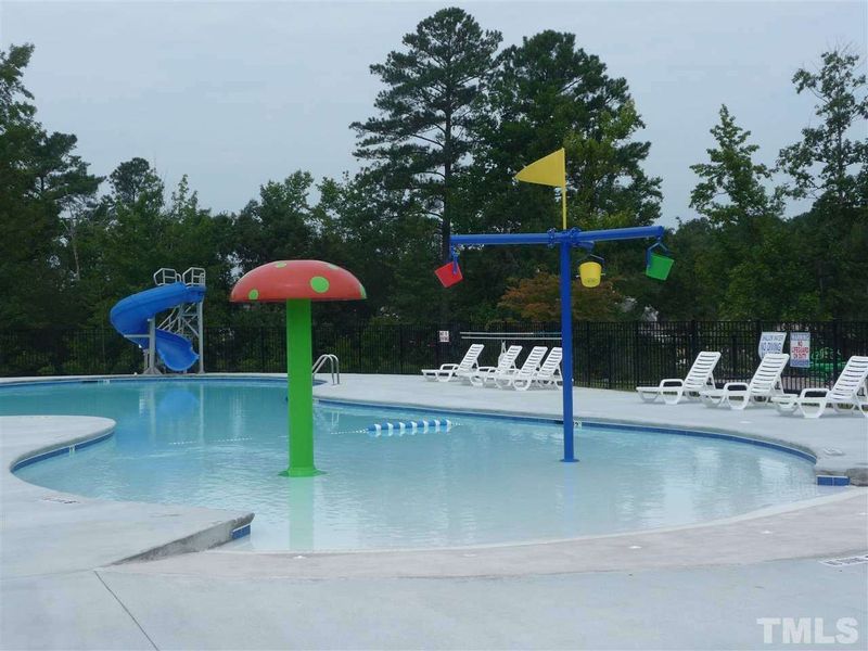 1215 Brook Bluff Rd #143, Knightdale, NC 27545