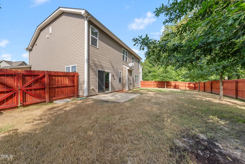 1215 Brook Bluff Rd, Knightdale, NC 27545