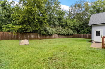 1215 Brookside Dr, Raleigh, NC 27604