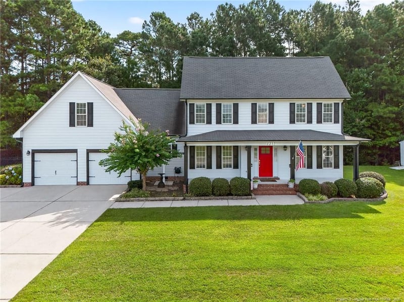 1215 Four Wood Dr, Fayetteville, NC 28312