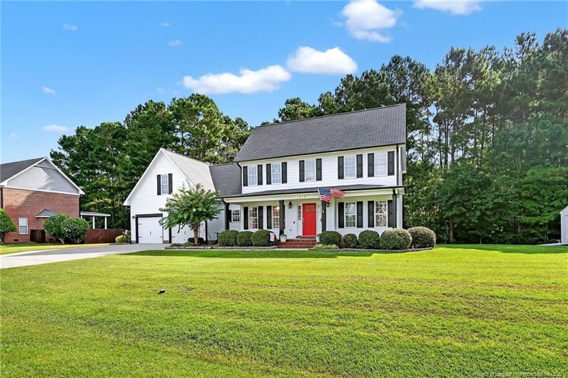 1215 Four Wood Dr, Fayetteville, NC 28312