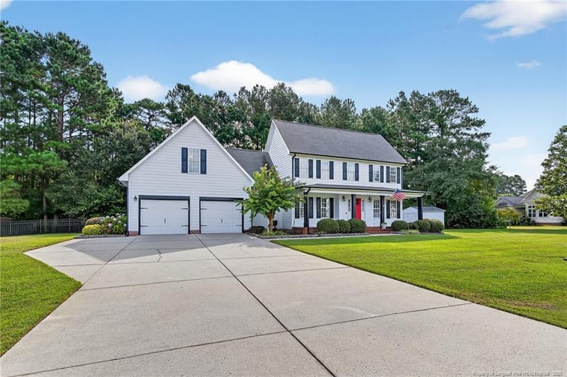 1215 Four Wood Dr, Fayetteville, NC 28312