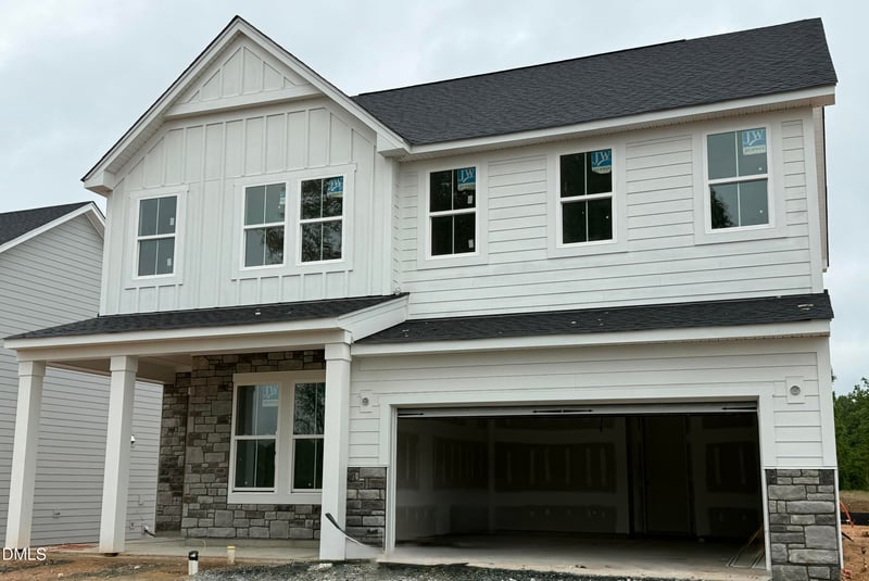 1215 Shallow Spring Dr, Mebane, NC 27302