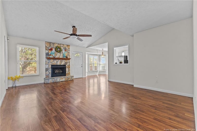 1215 Skyline Dr, Fayetteville, NC 28314