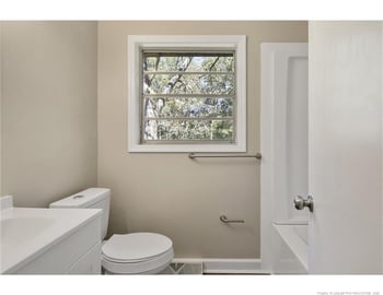 1215 Stansfield Dr, Fayetteville, NC 28303