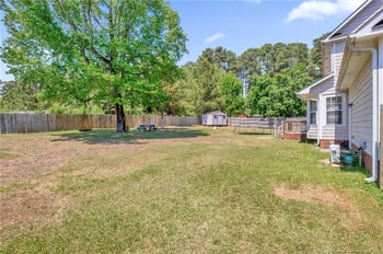 1216 Artemis Dr, Fayetteville, NC 28311