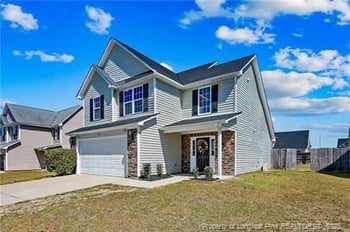 1216 Barn Owl Dr, Fayetteville, NC 28306
