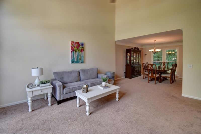 1216 Belhaven Rd, Cary, NC 27513