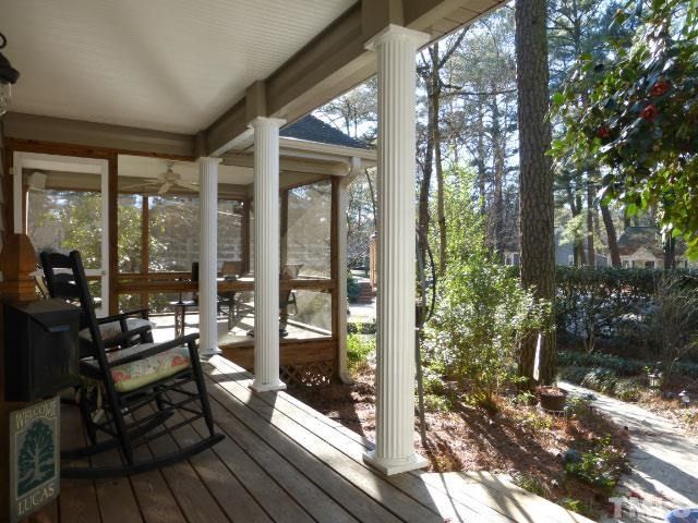 1216 Brookside Dr, Raleigh, NC 27604
