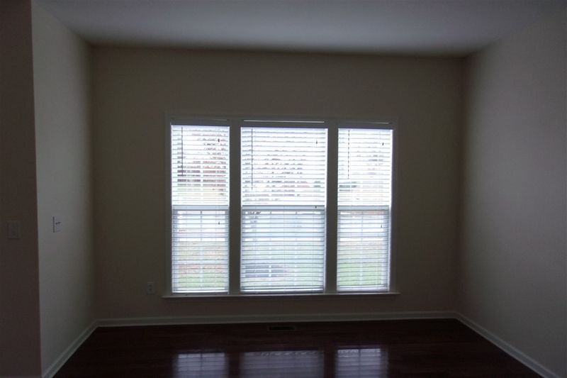 1216 Cantlemere St, Wake Forest, NC 27587