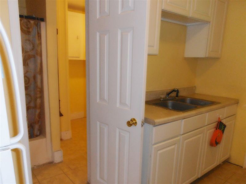1216 Dawkins St, Durham, NC 27707