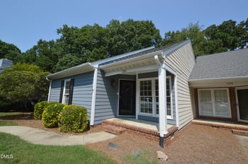 1216 Deptford Ct, Raleigh, NC 27609