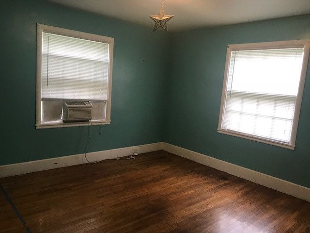 1216 Gilbert St, Durham, NC 27701