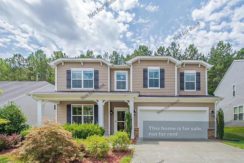 1216 Golden Eagle Dr, Durham, NC 27704