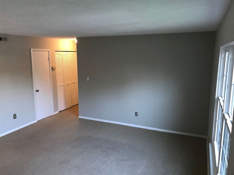 1216 Manassas Ct #D, Raleigh, NC 27609