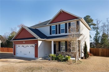 1216 Piper Ct, Hope Mills, NC 28348