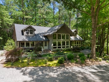 1216 Teaberry Ct, Cary, NC 27519