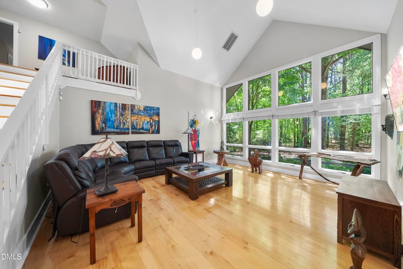 1216 Teaberry Ct, Cary, NC 27519
