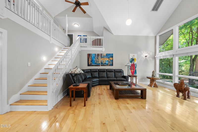 1216 Teaberry Ct, Cary, NC 27519