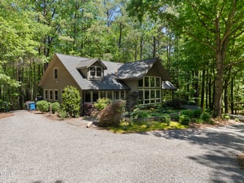 1216 Teaberry Ct, Cary, NC 27519