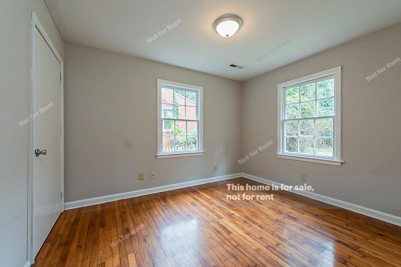1217 Brighton Rd, Raleigh, NC 27610