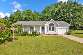 1217 Butterwood Cir, Fayetteville, NC 28314