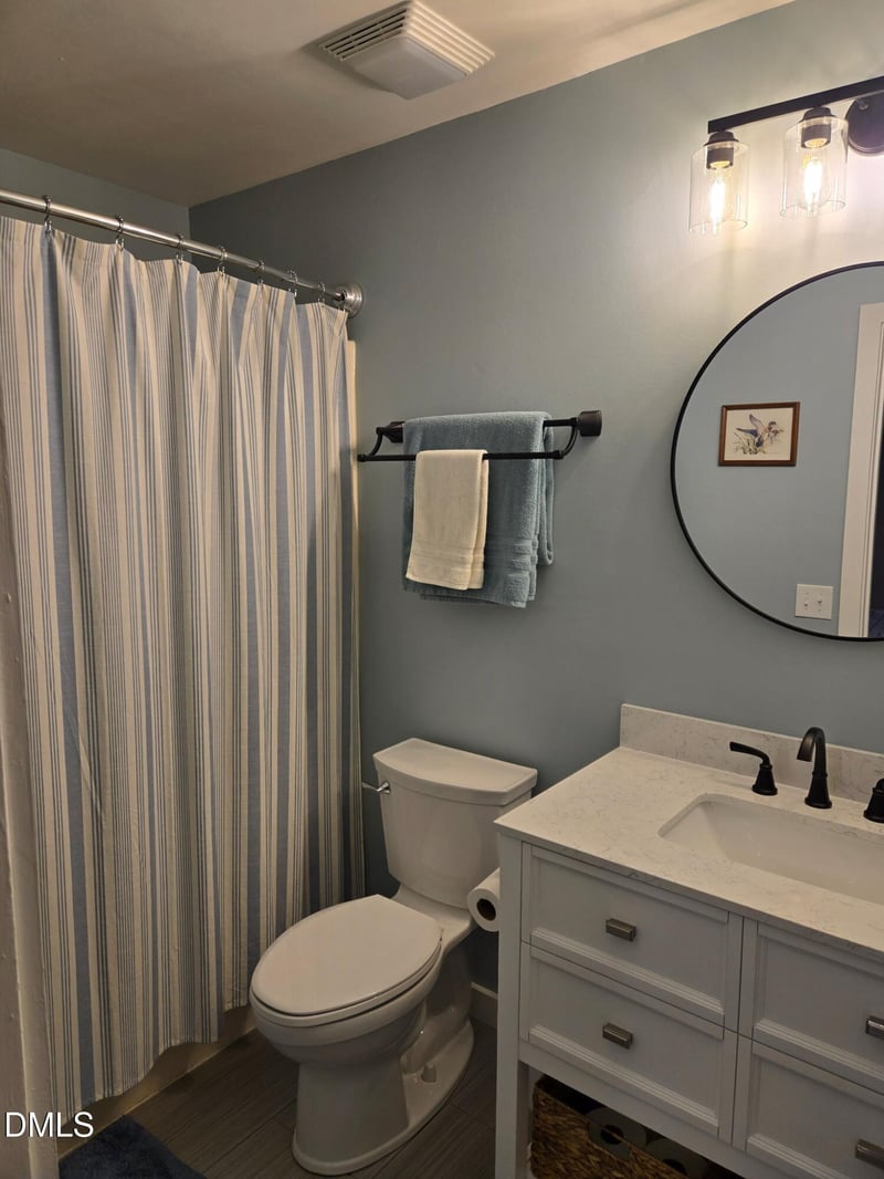 1217 Cedarhurst Dr, Sanford, NC 27332