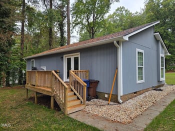 1217 Cedarhurst Dr, Sanford, NC 27332