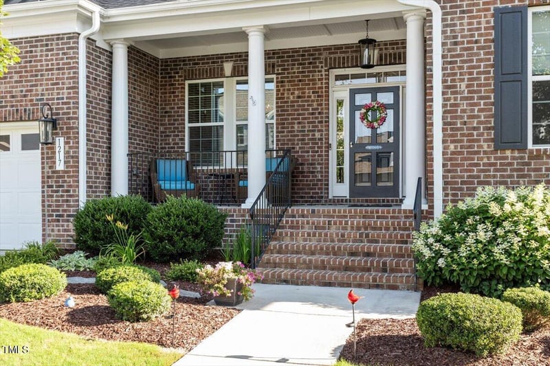 1217 Clandon Square Rd, Hillsborough, NC 27278