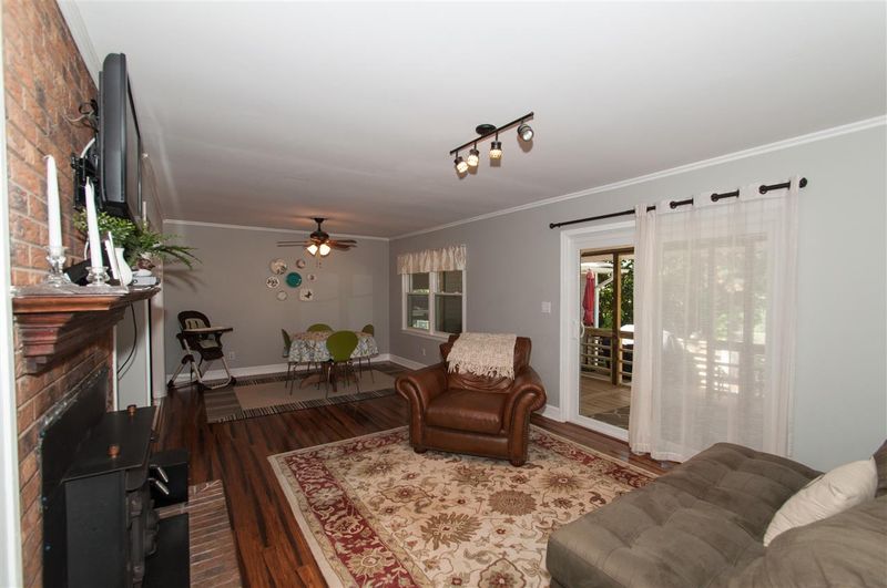 1217 Davis Dr, Apex, NC 27523