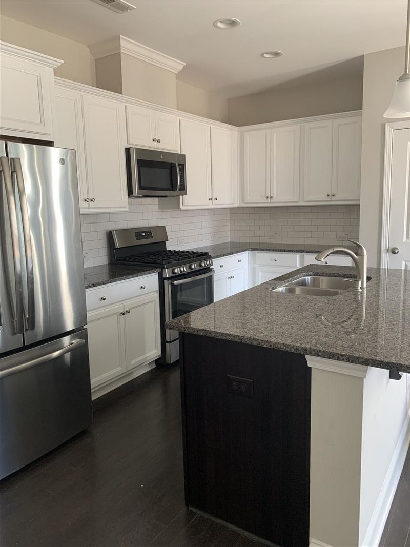 1217 Elk Falls Dr, Wendell, NC 27591