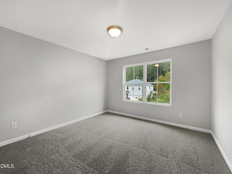 1217 Golden Eagle Dr, Durham, NC 27704