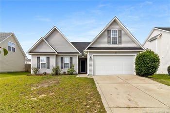 1217 Herring Gull Dr, Fayetteville, NC 28306